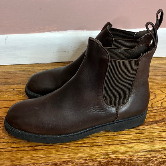 NWT LL Bean Brown Genuine Leather Ankle Booties Size 9